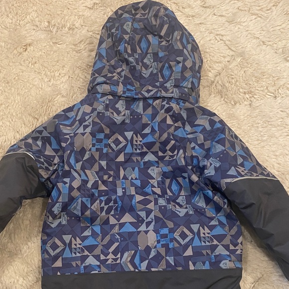 Patagonia Kids 3T Winter Jacket - Picture 6 of 7